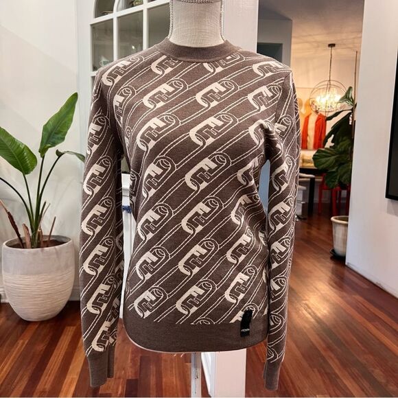 Fendi Brown and Cream Crewneck Sweater with Elegant Pattern Unisex - Picture 2 of 6